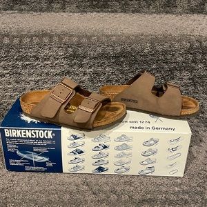 Kids Birkenstocks … easy dress up or casual for kids.